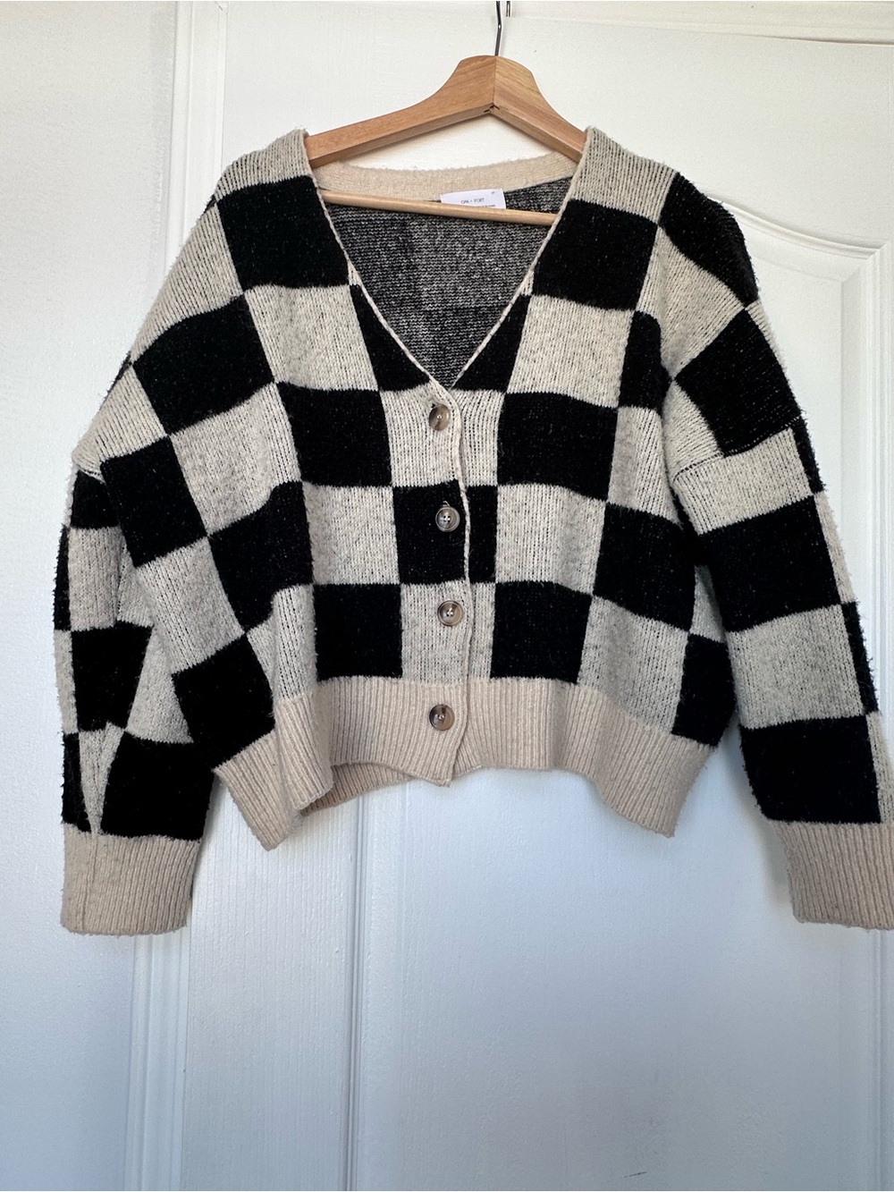 OAK + FORT Black & Cream Checkerboard V-Neck Cardigan - Picture 1 of 5